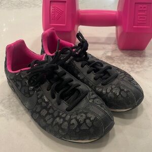 Women’s Nike athletic shoes